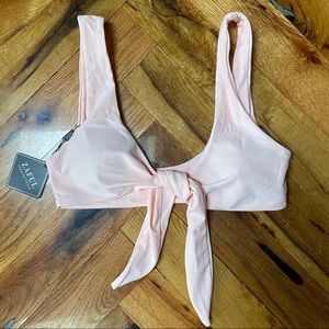 NWT Zalful tie front bikini top